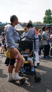 Schicke Mode beim Ueno Park Matsuri 2016.